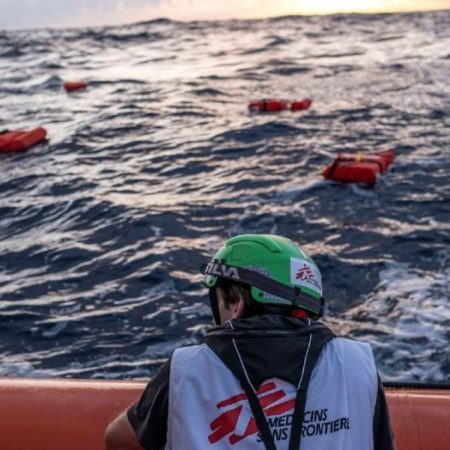 Muertas 75 personas frente a Libia en uno de los peores naufragios del año