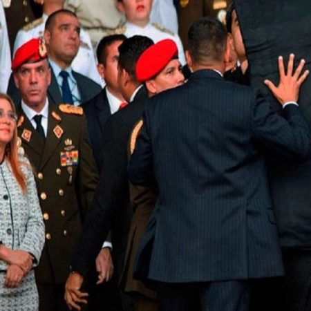 nicolas-maduro-atentado-700x350-11