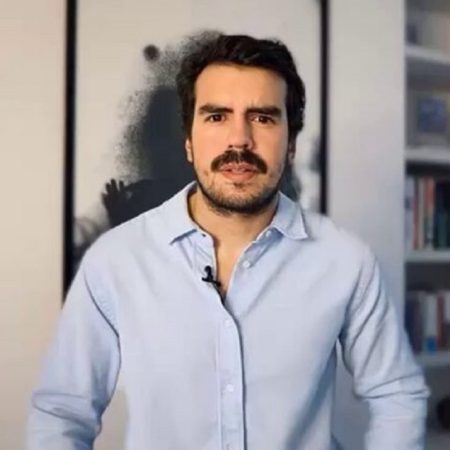 Orlando Avendaño denunció que el Sebin allanó la casa de sus padres
