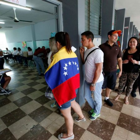 Venezolanos en Panamá. (Foto EFE)