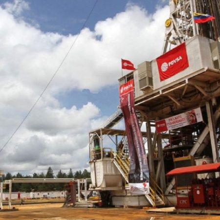 Exdiputado Elías Matta: Producción petrolera venezolana sigue baja pese a esfuerzos