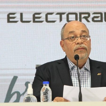 Barinas y Apure aún sin definir: recuento de votos sigue favoreciendo al chavismo
