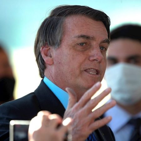 Bolsonaro crea comité de crisis contra el coronavirus
