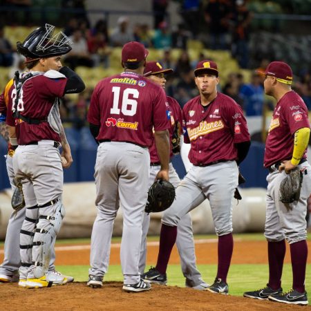 Magallanes no encuentra la fórmula ganadora