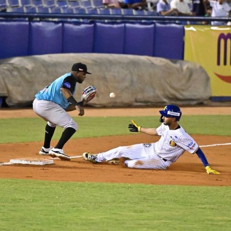 Magallanes cayó en extrainnings ante Bravos