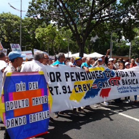 OVCS computa más de 20 protestas de pensionados por mejores ingresos