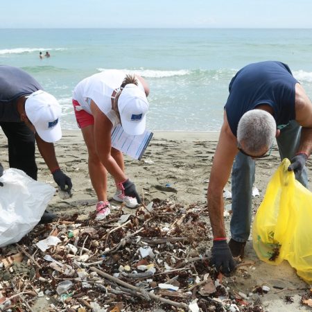 Recolectados casi 69 mil kilos de basura en zonas de ocio durante la Semana Santa