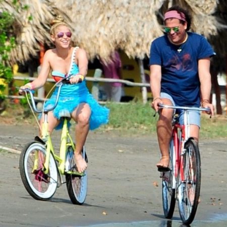 shakira Carlos vives