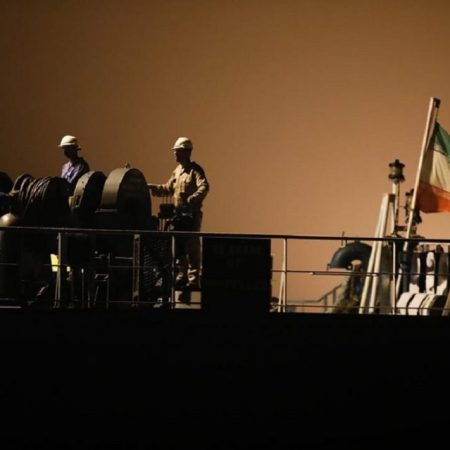 Bloomberg: La más grande flotilla iraní hasta ahora transporta combustible a Venezuela