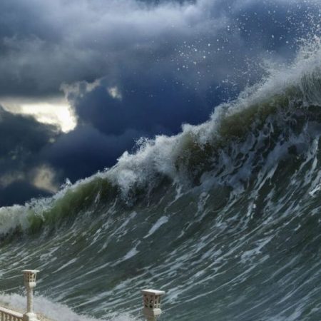 Sismo de magnitud 7,7 en el sur de Pacífico provocó un tsunami
