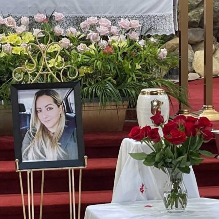 Dan último adiós a venezolana Rossana Delgado, asesinada en Atlanta, quien trabajaba como conductora en una línea de taxis. (@Twitter)