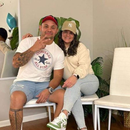 Jeferson Pacheco Cruces con su pareja Karina Pino en su casa en Tulsa, Oklahoma (Foto: Cortesía)