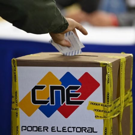 Informe critica declive en credibilidad de elecciones y amenazas a procesos electorales
