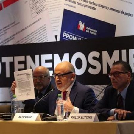 Periodistas de una televisora peruana acusan a Castillo de amenazar la libertad de expresión