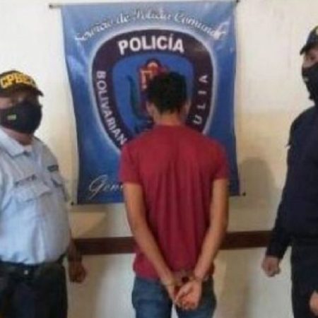 Joven hirió a su pareja y a su amigo con un machete en Zulia