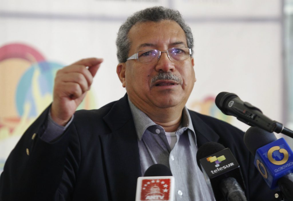 manos salario sueldo aumento Asamblea Nacional no está facultada para destituir a los magistrados del TSJ